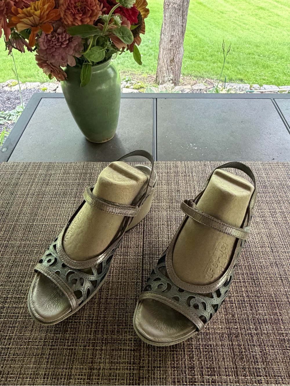 Naot Metallic Olive Cutout Slingback Wedges
